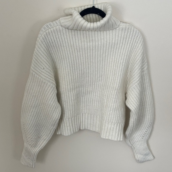 VARLEY Rogan Cropped Ivory Ribbed Knit Sweater - Picture 7 of 8